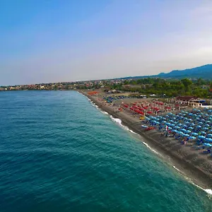 Monolocale Al Bluemarine Riposto